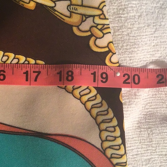 CACIA plus size skirt - Picture 9 of 11